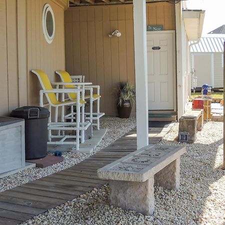 Sneads Ferry Vacation Rental Studio With Water Views Buitenkant foto