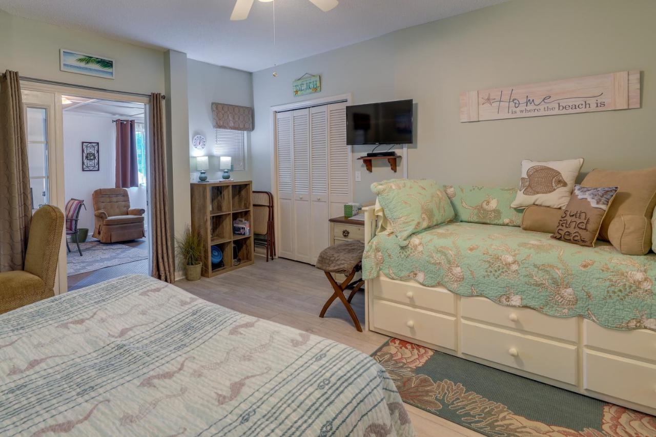 Sneads Ferry Vacation Rental Studio With Water Views Buitenkant foto