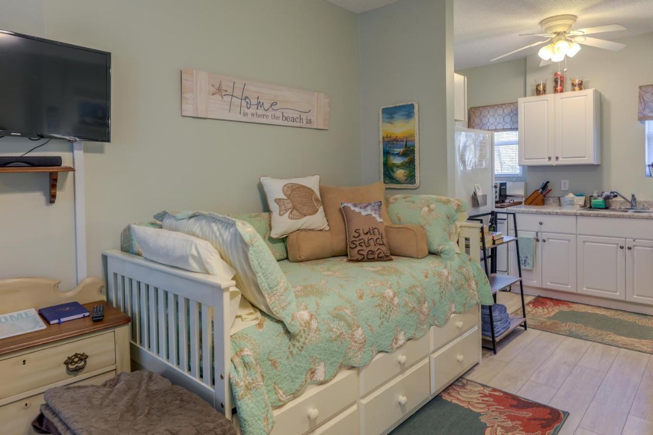 Sneads Ferry Vacation Rental Studio With Water Views Buitenkant foto
