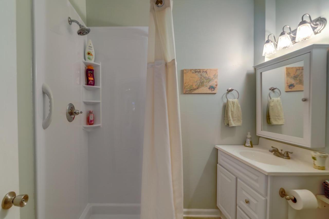 Sneads Ferry Vacation Rental Studio With Water Views Buitenkant foto